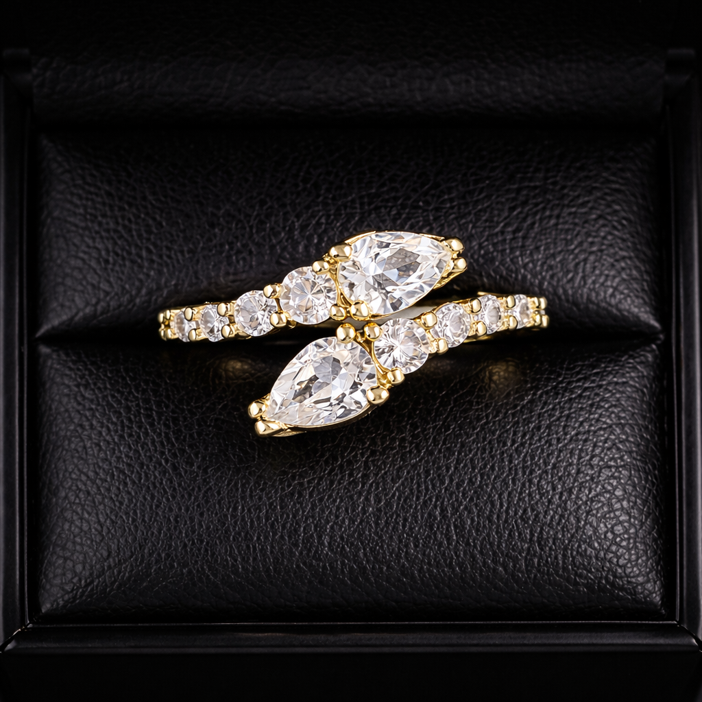 Éclat Nocturne – Luna Ring